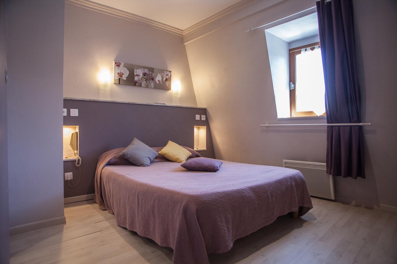 Logis Hotels - Auberge De L'Ile - Hotel 3 Etoiles Et Restaurant Creysse  Екстериор снимка