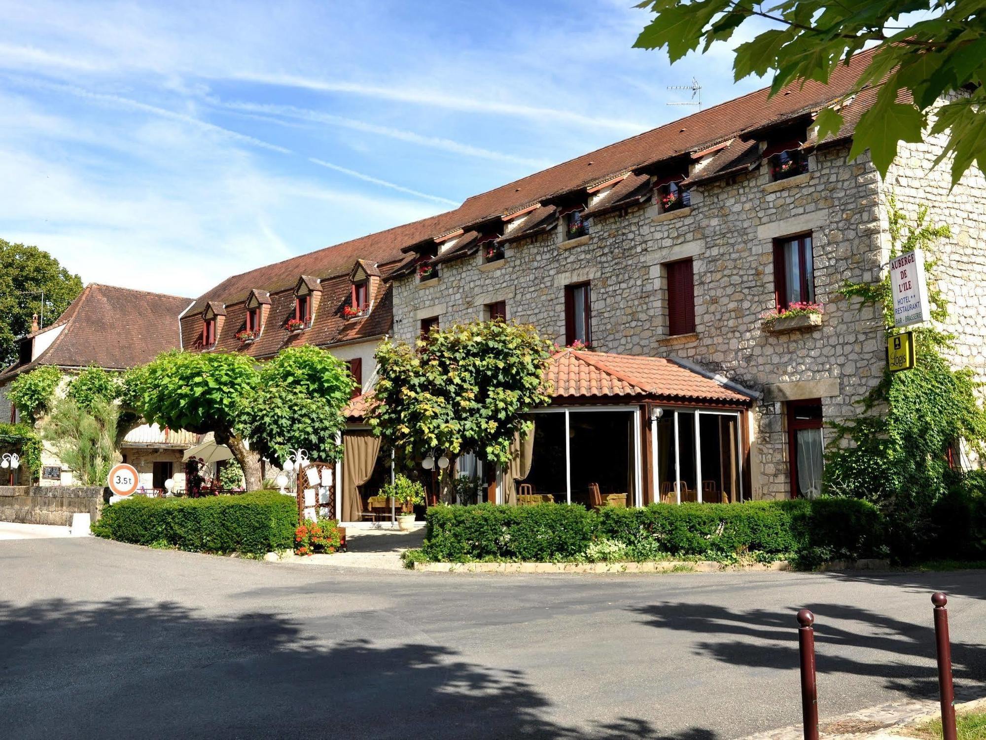 Logis Hotels - Auberge De L'Ile - Hotel 3 Etoiles Et Restaurant Creysse  Екстериор снимка